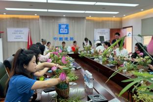 图赫尔：上半场表现不佳本该落后 只踢好一个半场不足以赢下比赛